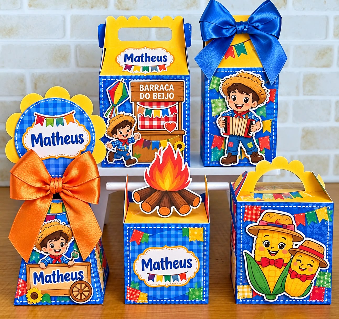 Kit 20 Caixinhas Personalizadas Festa Junina Menino